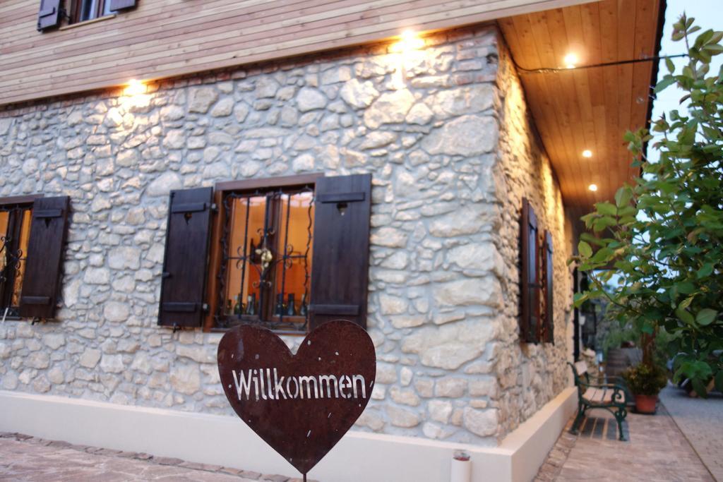 Weingut Primus Suedsteiermark Spielfeld Dış mekan fotoğraf